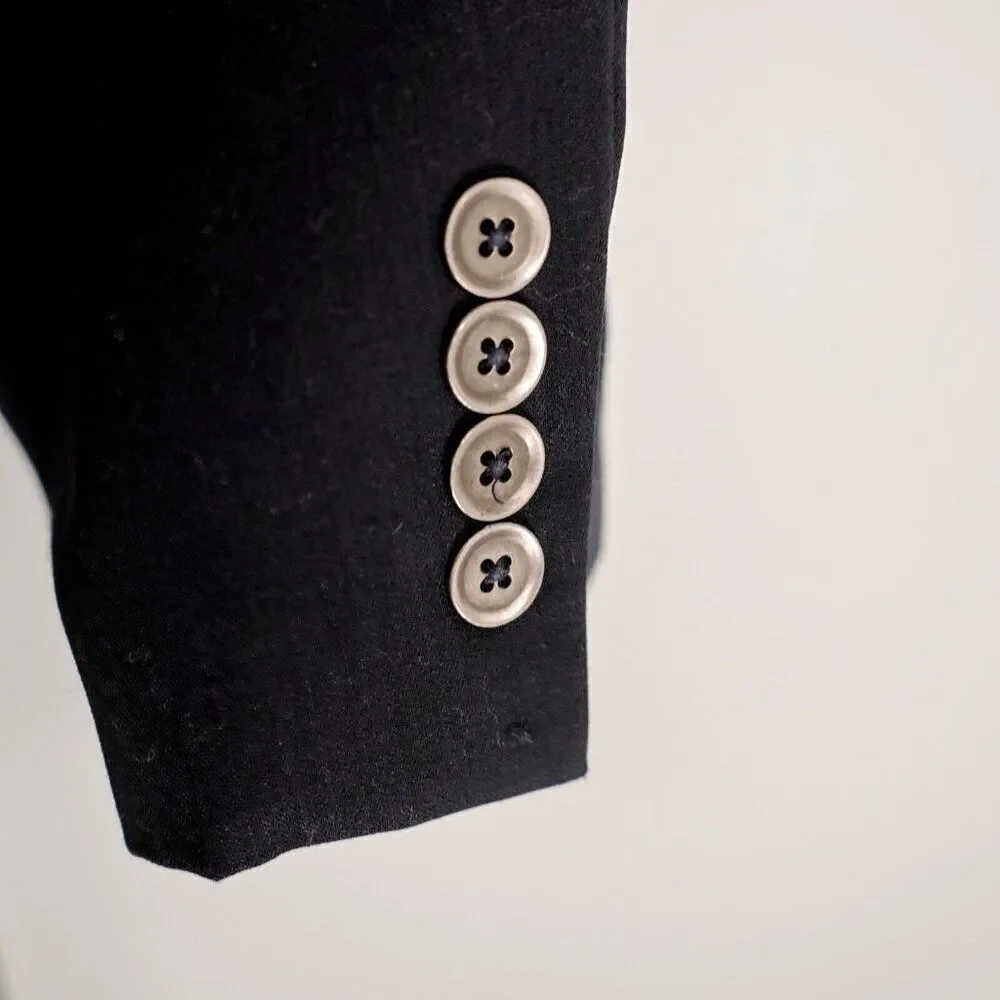 Calvin Klein Wool Navy Blue 38L 2 Silver Button‎ Blazer Or Slim Fit 40L
